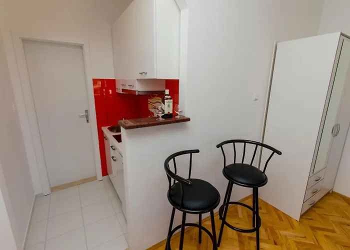 Ivana Tr - With Balcony And Sea View A4 Апартаменты